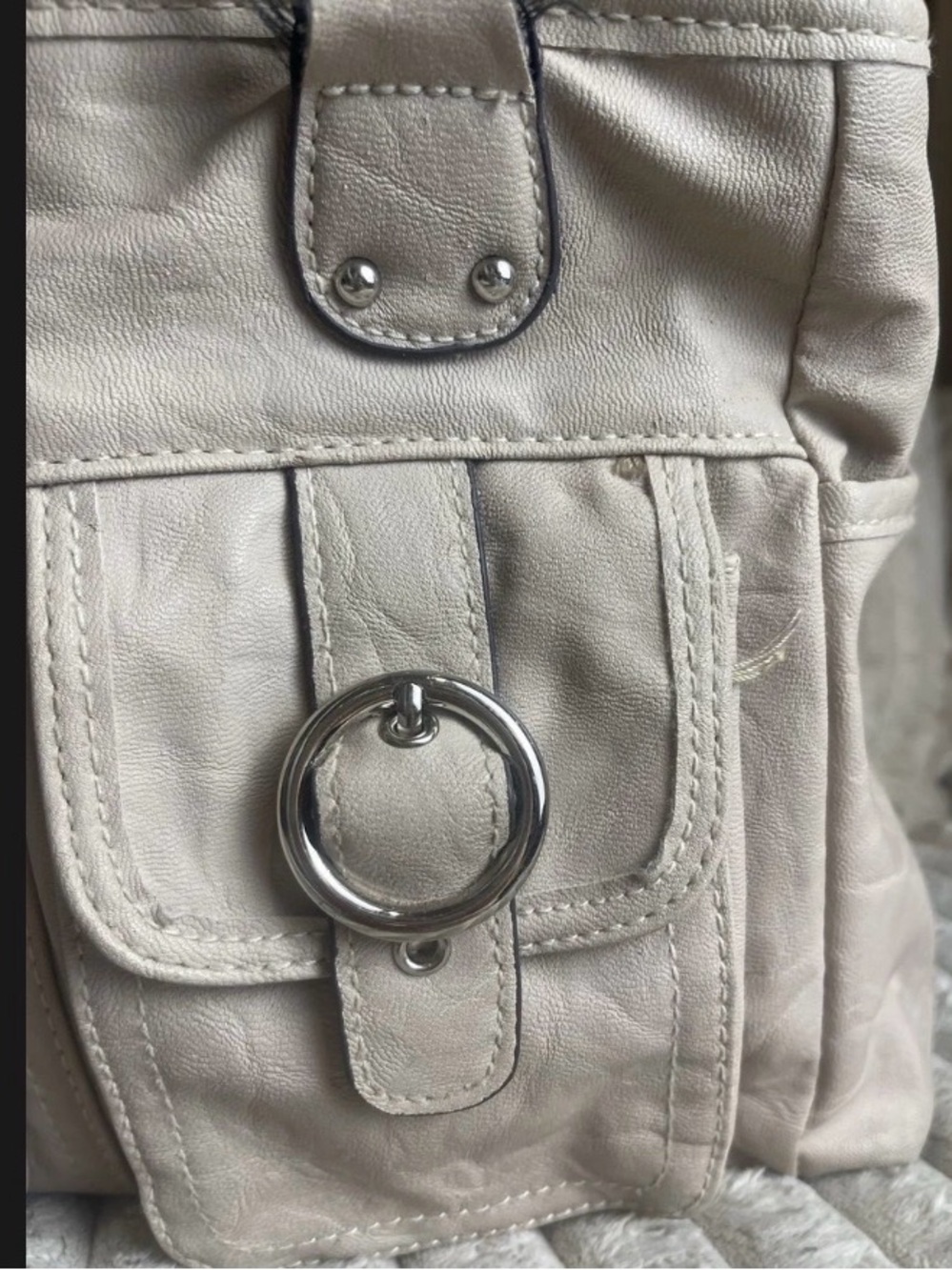 Rosetti Pebbled Leather Shoulder Bag Tote Ivory Silver Hardware Front Pockets - Picture 3 of 9
